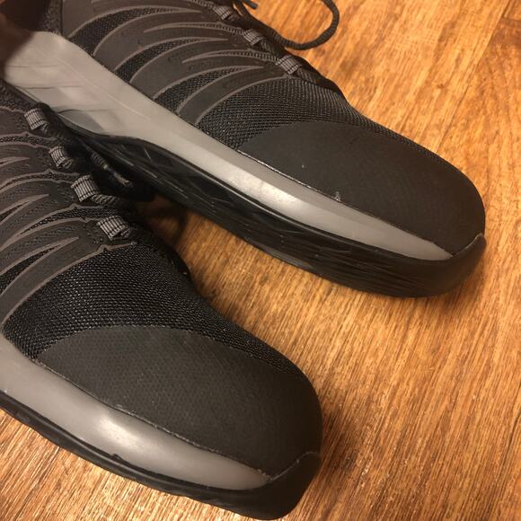 Reebok Men’s Astroride Athletic Work Shoe in Black and Dark Gray Size 10W - Picture 14 of 16